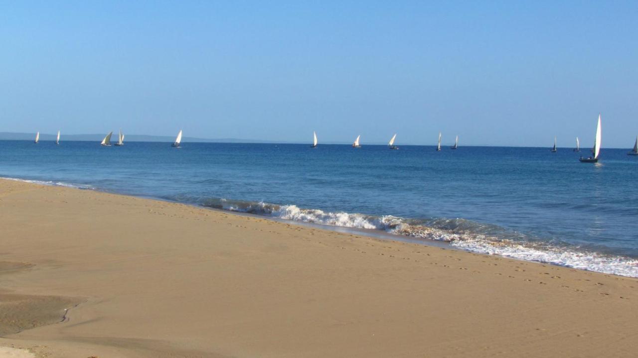 Eclectic Beach Retreat Cabo Nhamua 外观 照片